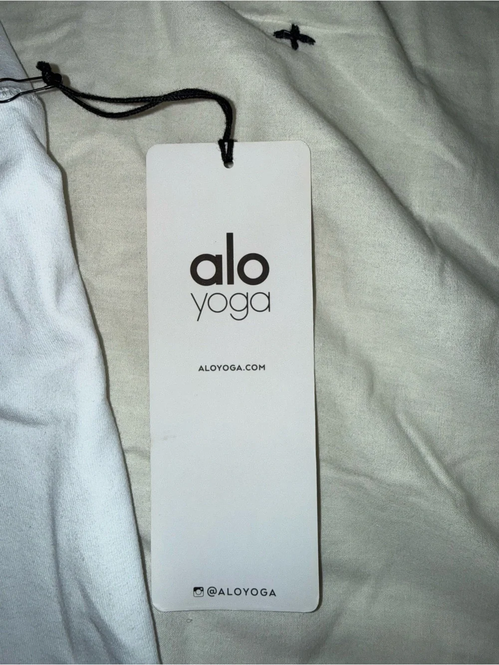 NWT Alo Yoga White Air Brush Leggings & Starlet Lace Bra set